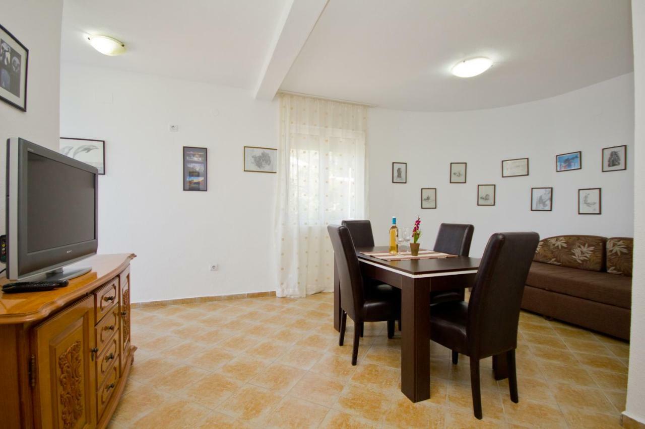 Apartments Dora Dobra Voda Exterior foto